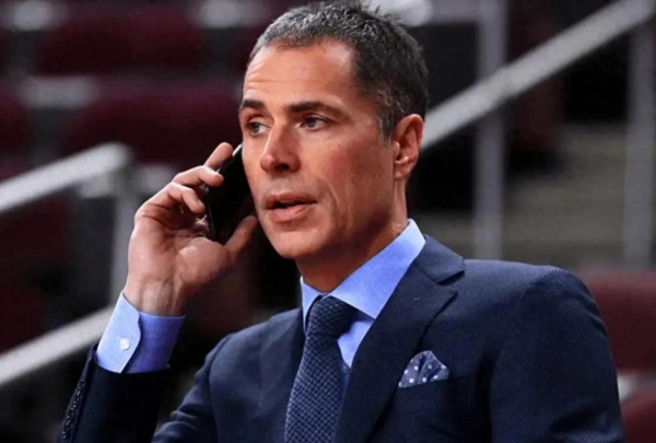 33 điểm và 7 đánh cắp trong một trò chơi duy nhất! Nhà vô địch phòng thủ đang đến!