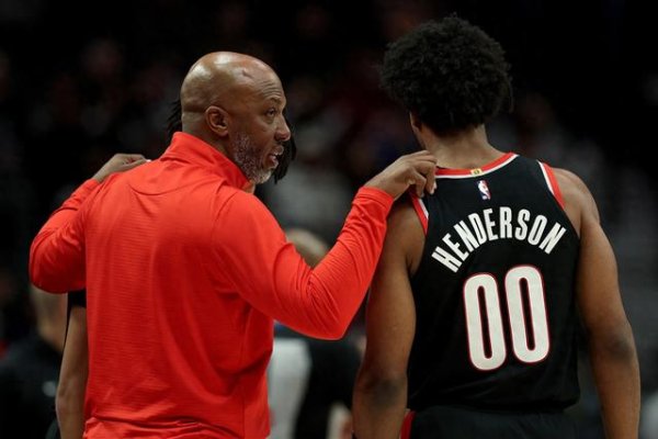 Cựu giám đốc điều hành: Sau khi gửi Simmons, Trail Blazers yếu ở backcourt và có thể sử dụng hạn ngạch cuối cùng để bổ sung những người bảo vệ điểm kỳ cựu